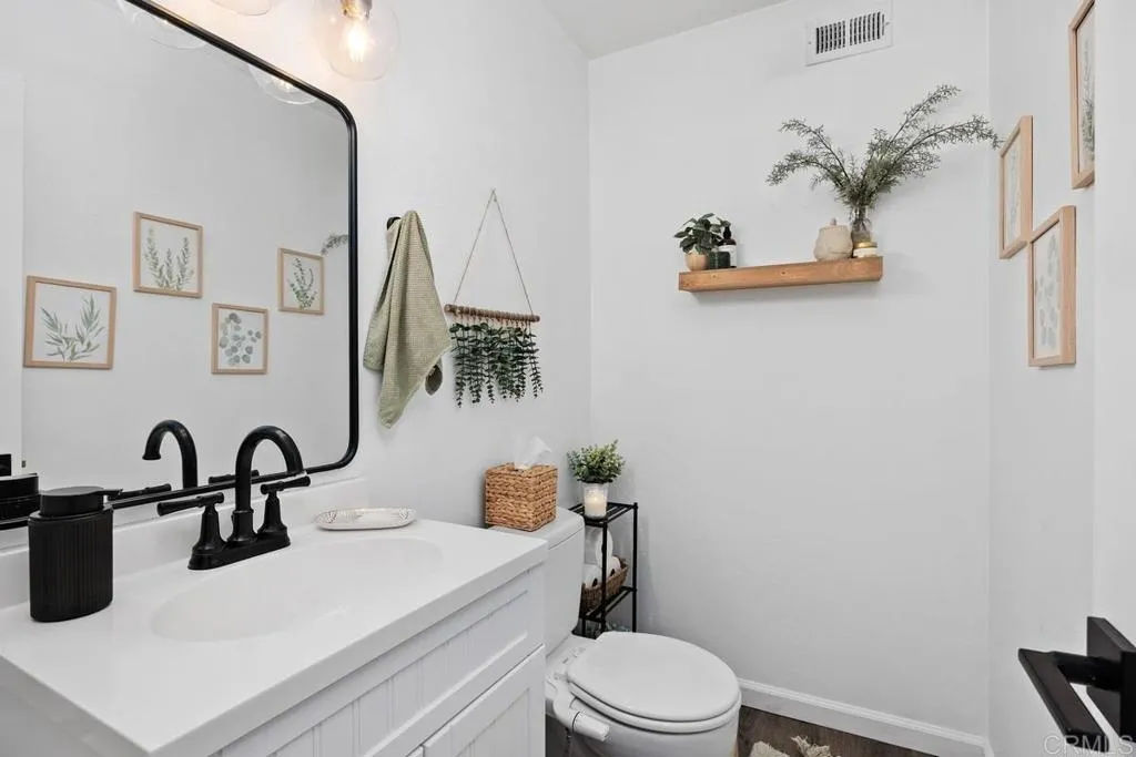 https://cdn.realtyfeed.com/cdn/127/306619981/ab9f40b20b12781a4ed3d0f4d341638f.webp