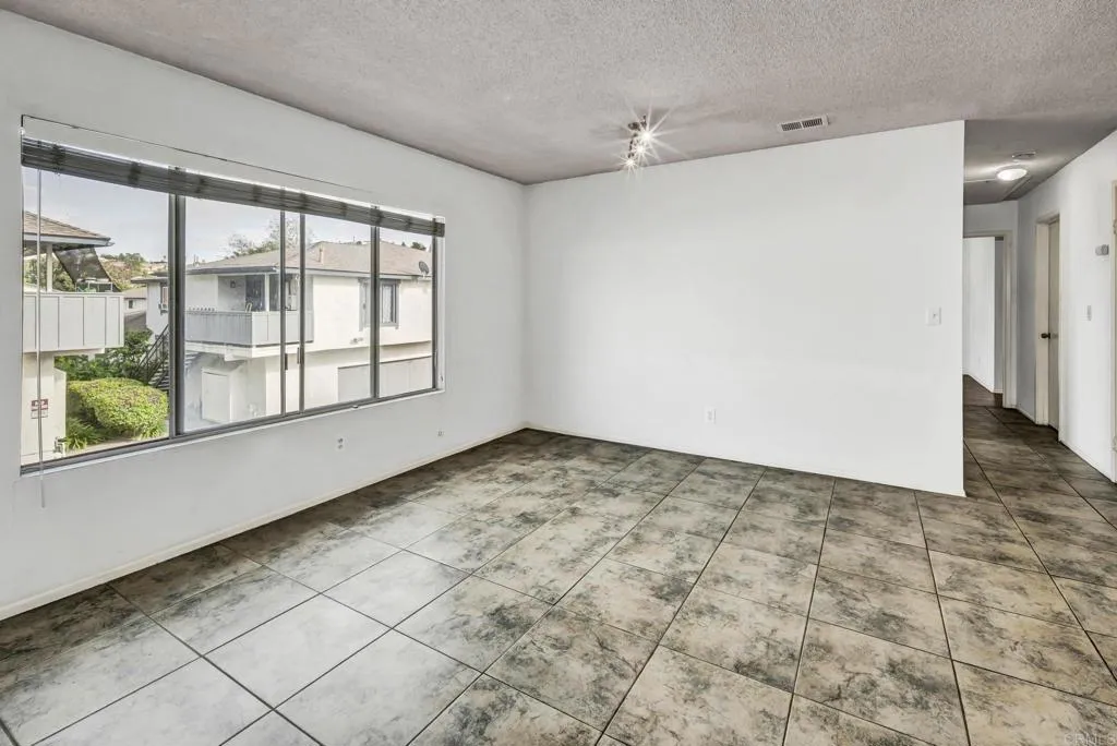 Photo #15: NDP2600428 Listing: Photo #15