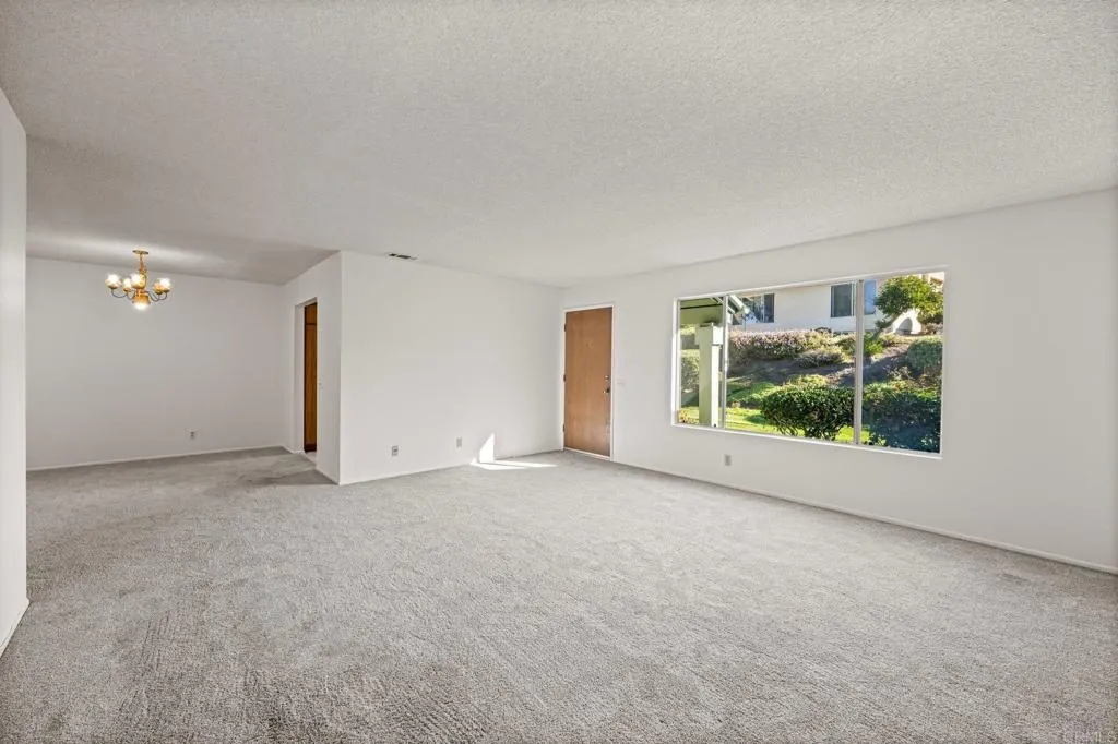 Photo #7: NDP2600429 Listing: Photo #7