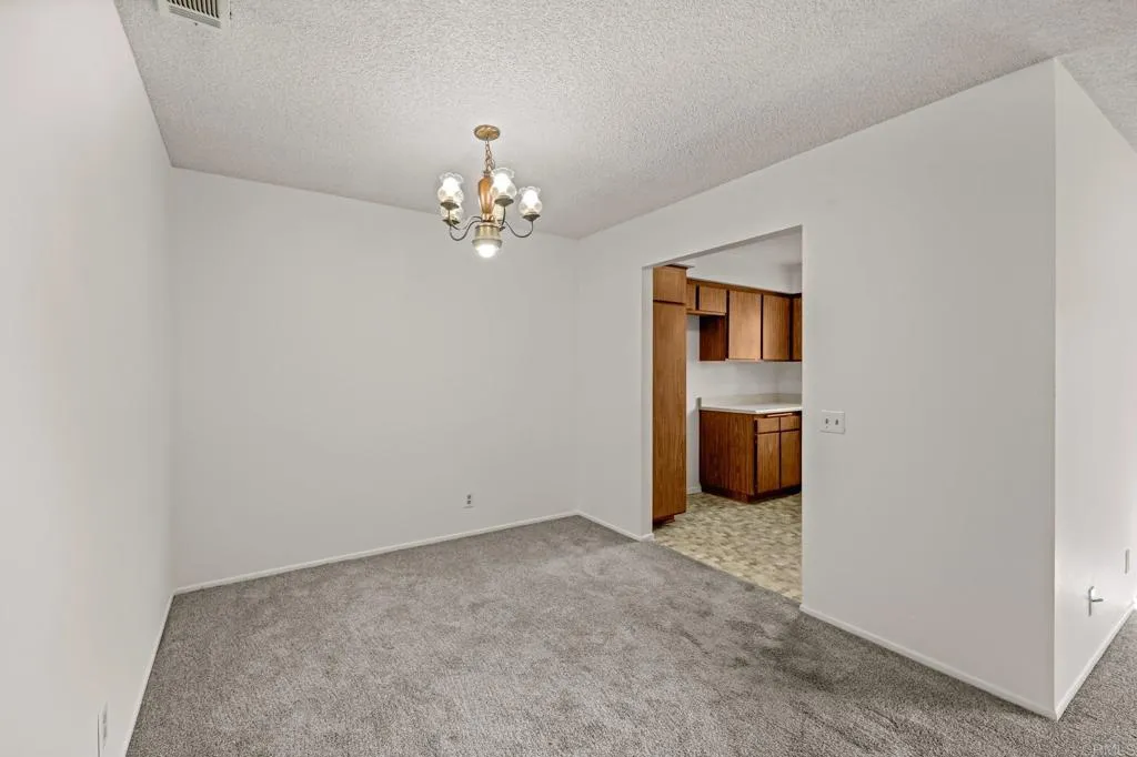 Photo #9: NDP2600429 Listing: Photo #9