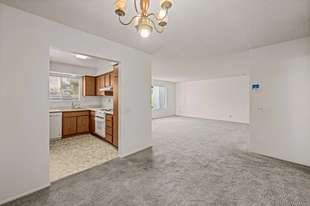 Photo #10: NDP2600429 Listing: Photo #10