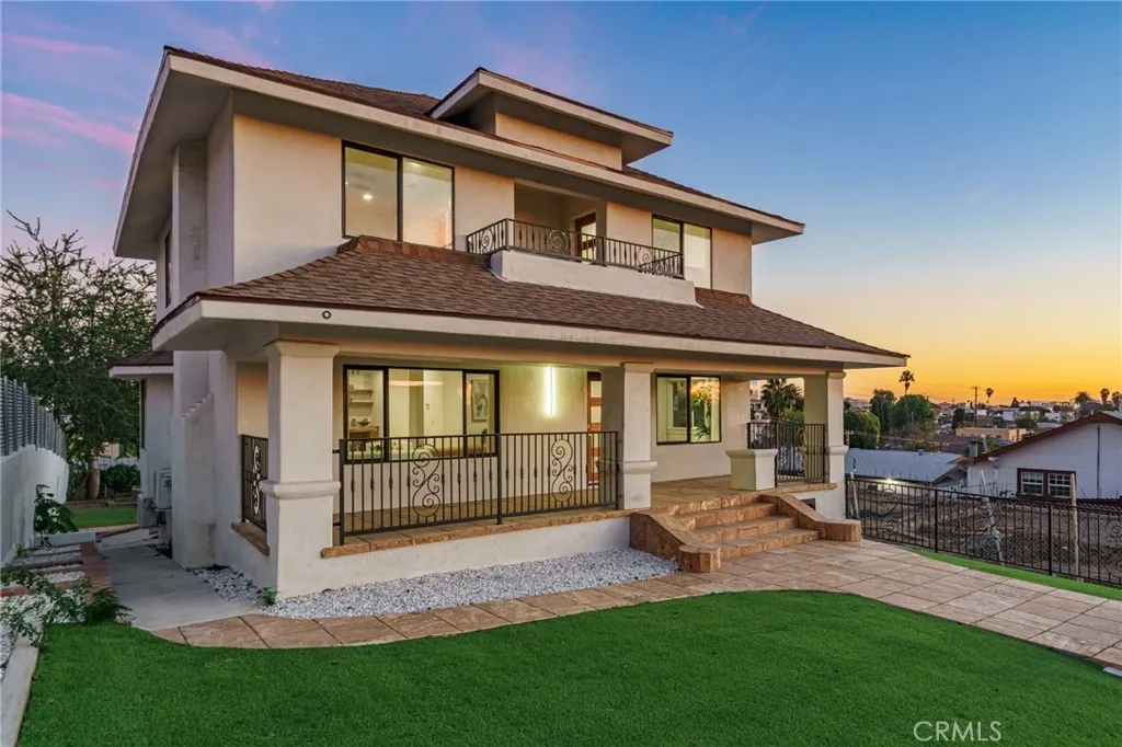 Los Angeles, CA 90026