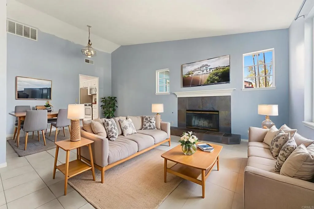 https://cdn.realtyfeed.com/cdn/127/306620082/48e228c001df9ee6da2827168f7edc1e.webp
