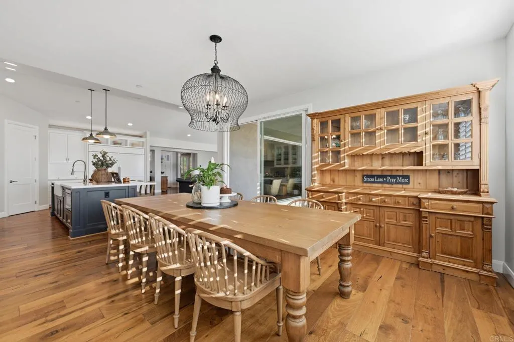 https://cdn.realtyfeed.com/cdn/127/306620090/6775089fd94d733a7bc4f57c7405f3df.webp