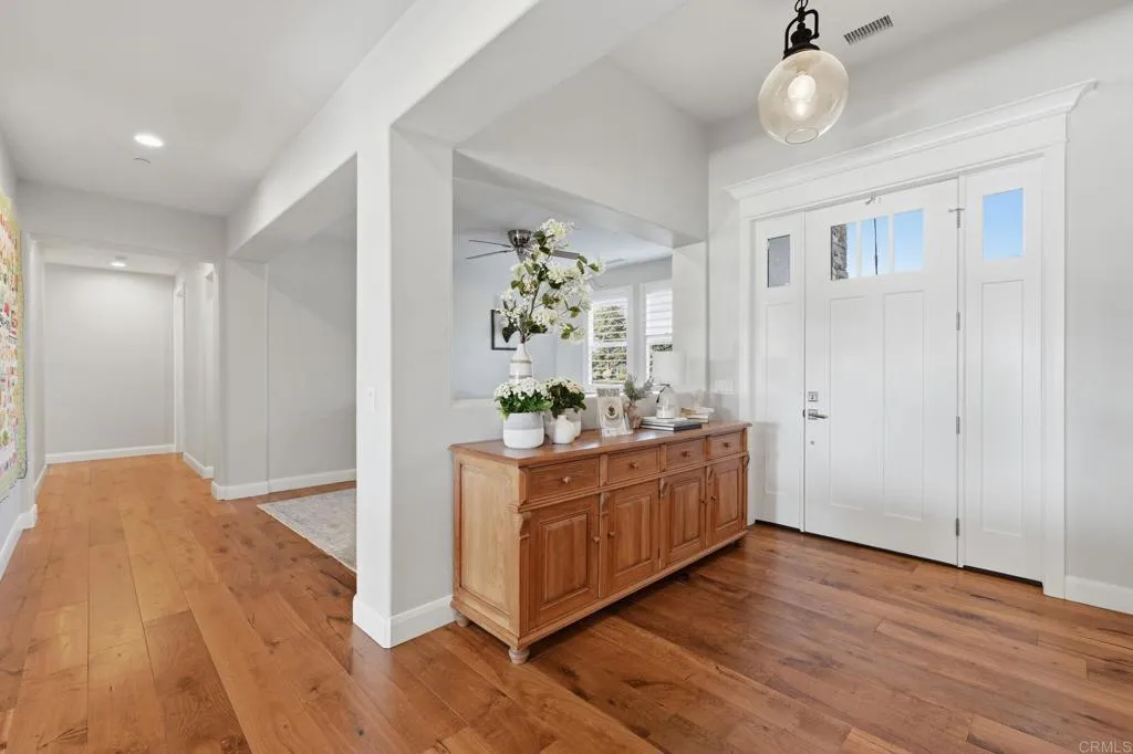 https://cdn.realtyfeed.com/cdn/127/306620090/8b589f9d6de36ed645ab0f462f2642a4.webp
