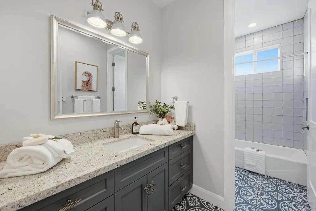 https://cdn.realtyfeed.com/cdn/127/306620090/d4314953bcf4a4328c42c6d262809d60.webp