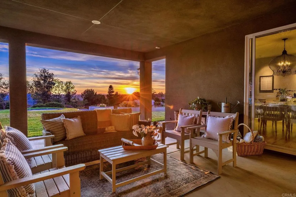 https://cdn.realtyfeed.com/cdn/127/306620090/d52a1939321d1d4f5fcb96e48f0112c8.webp
