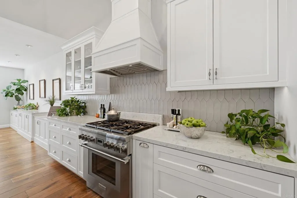 https://cdn.realtyfeed.com/cdn/127/306620090/ee4a18150a12b3e36bed5763902b6b73.webp