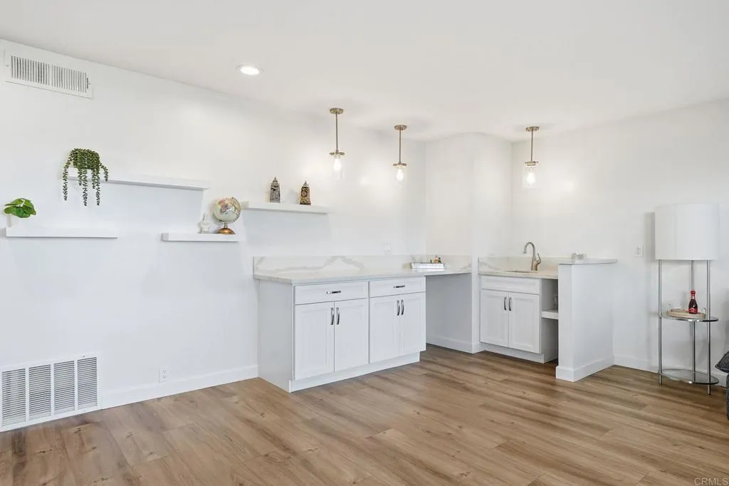 https://cdn.realtyfeed.com/cdn/127/306620107/146a5f30558bd42b9e9240d103b85d0f.webp