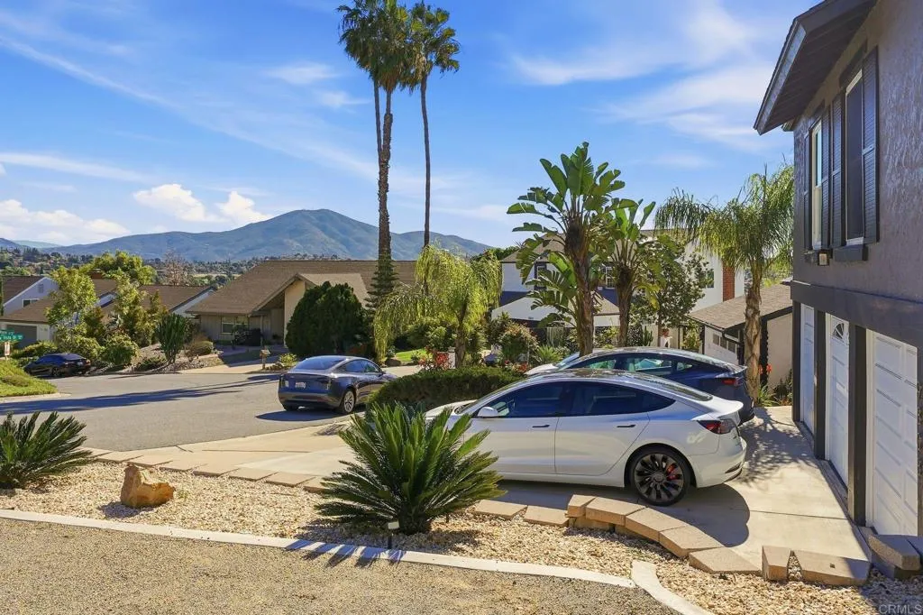 https://cdn.realtyfeed.com/cdn/127/306620107/5b1125a6107d73b1c6cb8ab4d71f82ad.webp