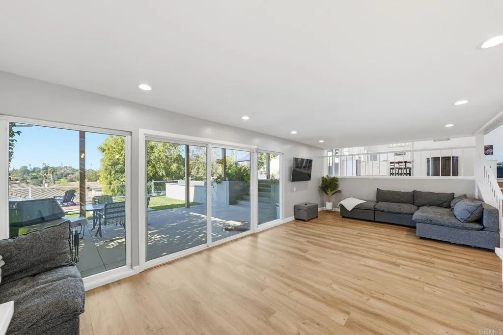 https://cdn.realtyfeed.com/cdn/127/306620107/8c72465bbb9b09c7e8ddb467334b314b.webp