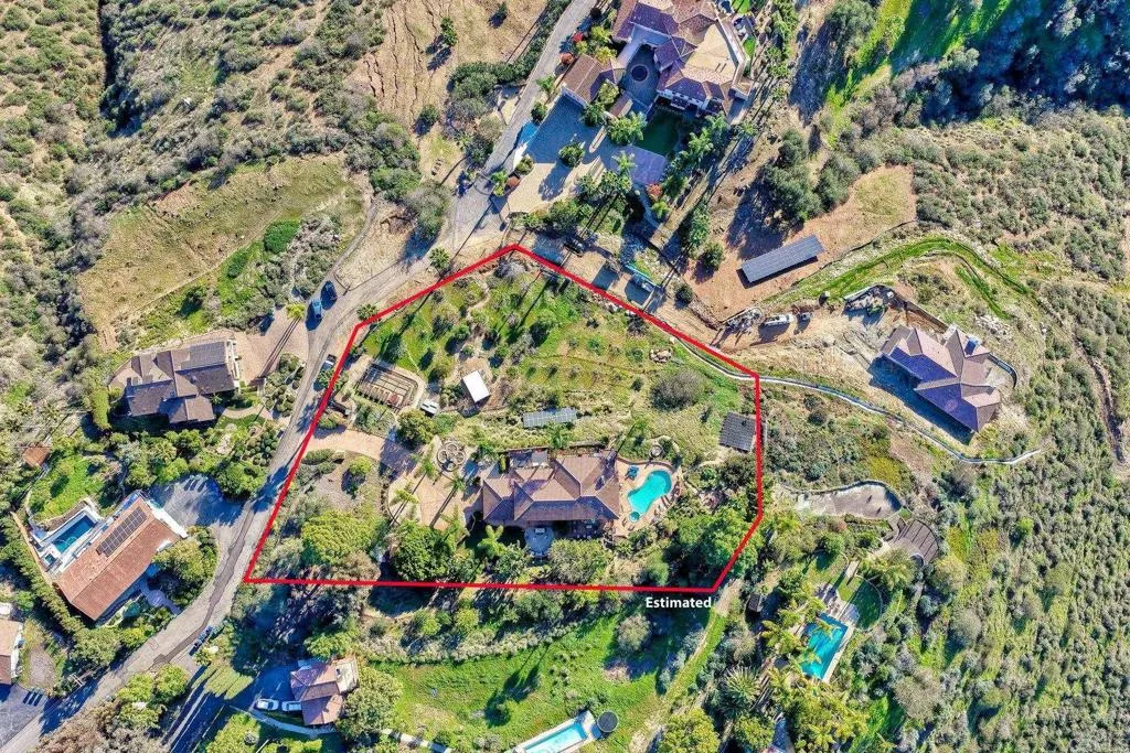 https://cdn.realtyfeed.com/cdn/127/306620125/5aa331303d0e9b87206189c6208183c1.webp