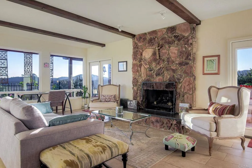https://cdn.realtyfeed.com/cdn/127/306620125/ad26322dcac47857f953e8f21b128a59.webp