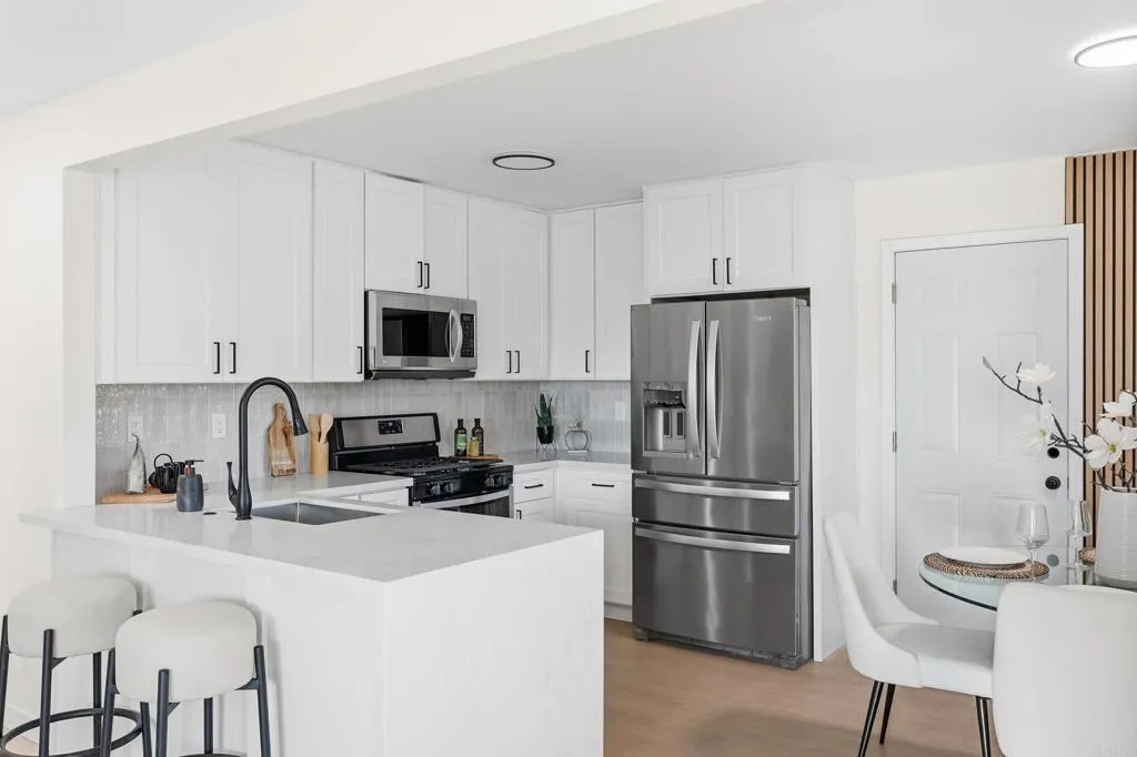 https://cdn.realtyfeed.com/cdn/127/306620139/3cb533a3bf9508fc1fbd68ffe7d45988.webp