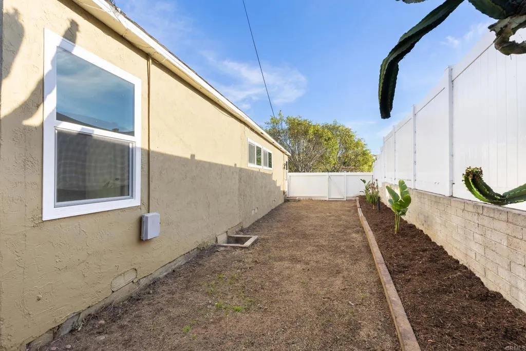 https://cdn.realtyfeed.com/cdn/127/306620139/6219c3eb7a342e7984b7e9ca362eb1b1.webp