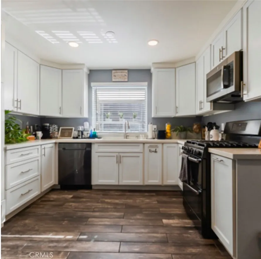 9763 Imperial, Downey, CA 90242 - Photo 4 of 23, Downey, CA