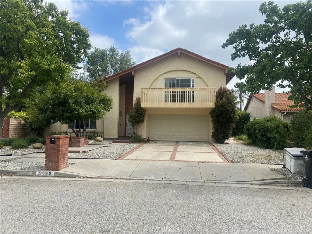 Chatsworth, CA 91311