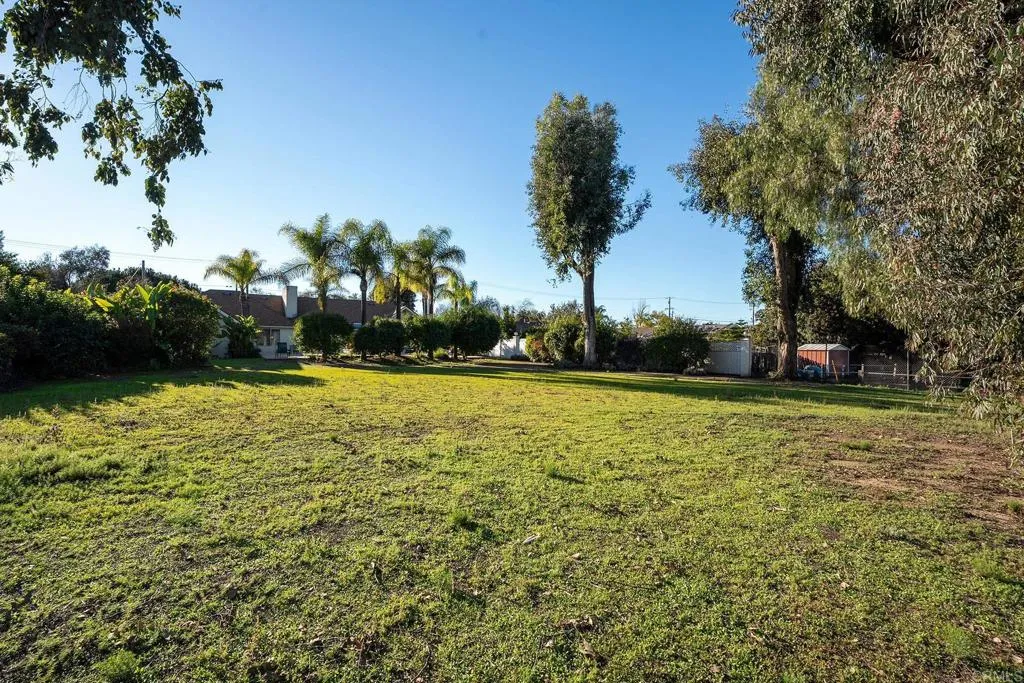 https://cdn.realtyfeed.com/cdn/127/306620270/61522b8da5e5bfc9db57c703c3b2ba16.webp