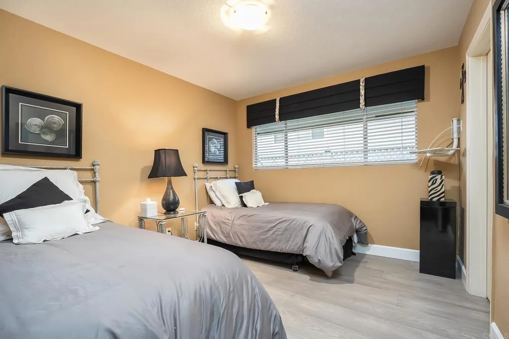 https://cdn.realtyfeed.com/cdn/127/306620270/819a1db9742f49d06ad411b17e1f04a2.webp