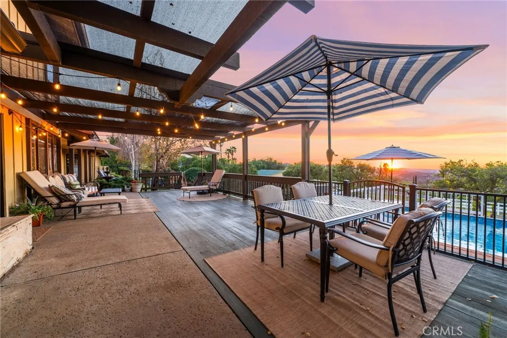https://cdn.realtyfeed.com/cdn/127/306620277/771081bf0f28d28c6d4b4ea97f273ab2.webp