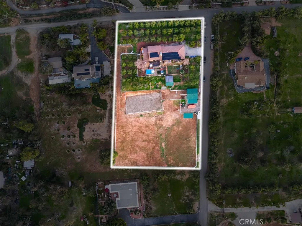 https://cdn.realtyfeed.com/cdn/127/306620277/8c0b5a4ae453c39822e0af2b08533e1b.webp