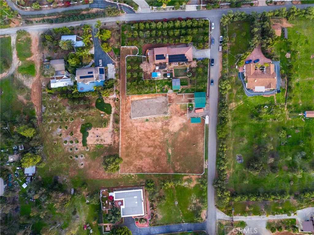 https://cdn.realtyfeed.com/cdn/127/306620277/a7f512f28e3ce56494913caa0380ad70.webp
