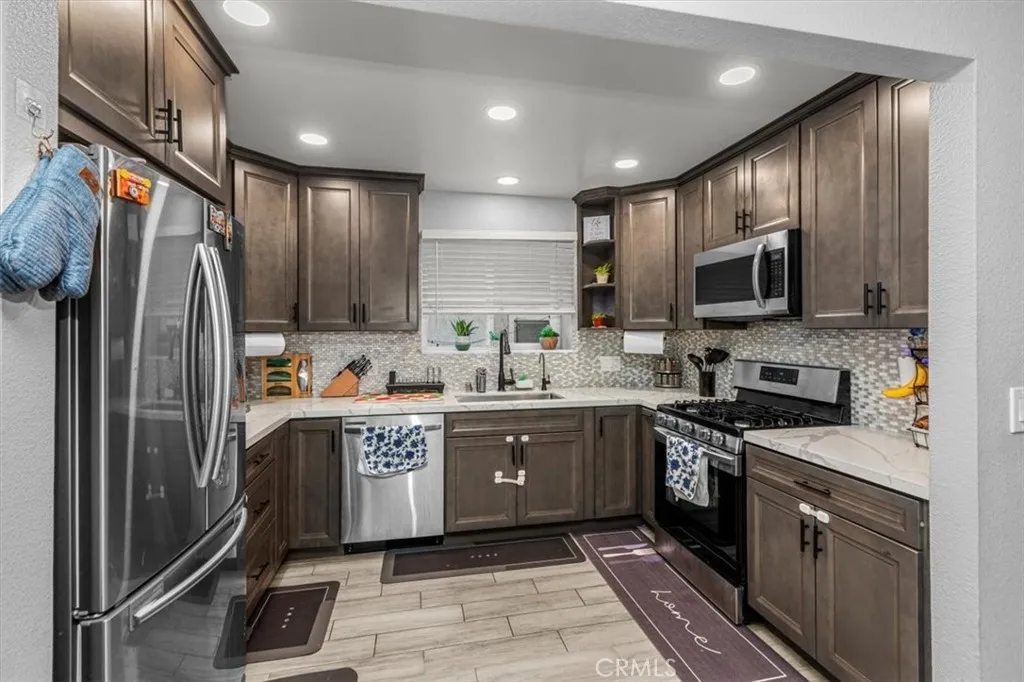 https://cdn.realtyfeed.com/cdn/127/306620295/1878003319b06de1bd5a5765af5e0a2d.webp