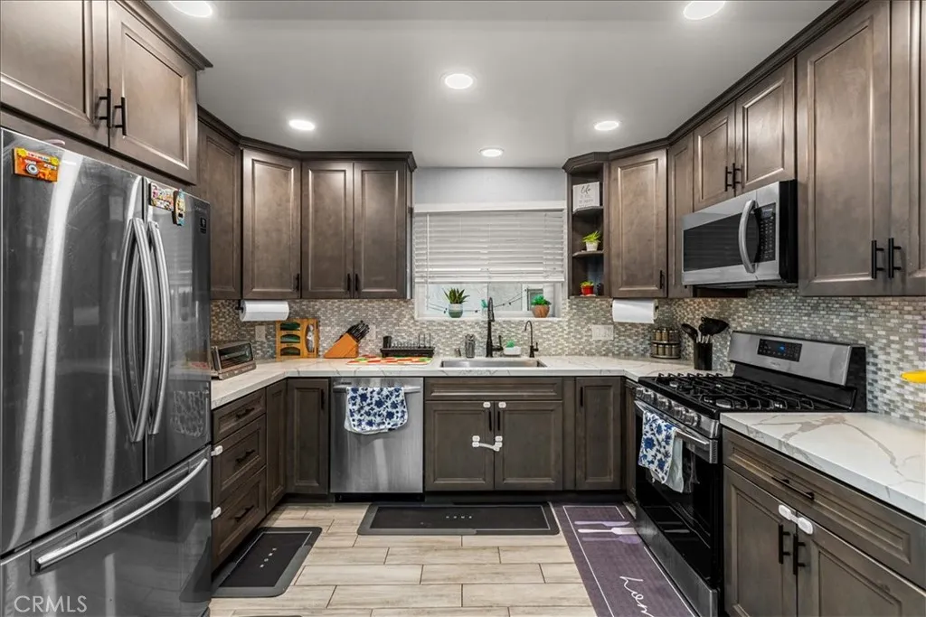 https://cdn.realtyfeed.com/cdn/127/306620295/6333af00ee3978c84714c16f9e9c24c7.webp