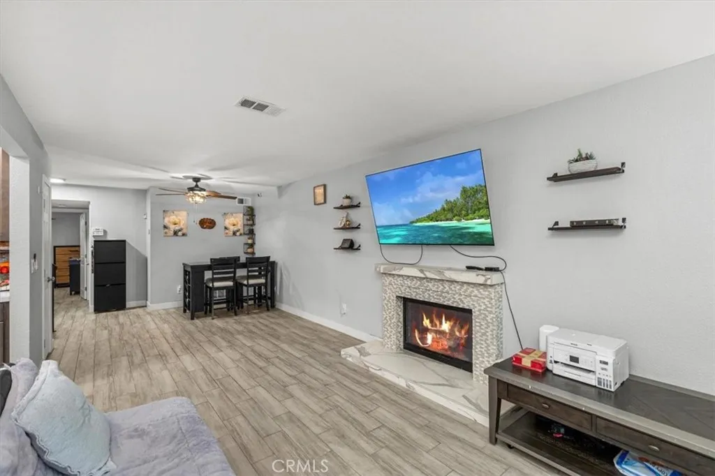 https://cdn.realtyfeed.com/cdn/127/306620295/f654da9da5e0b6c6b377578f1b25ccf1.webp