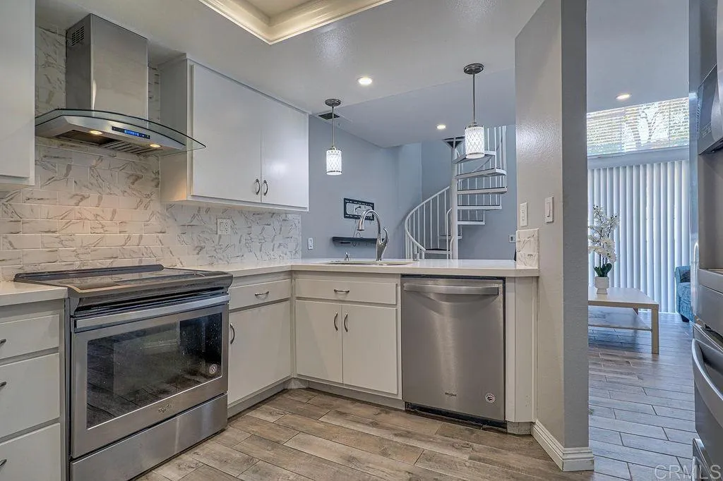 Photo #9: PTP2600400 Listing: Photo #9