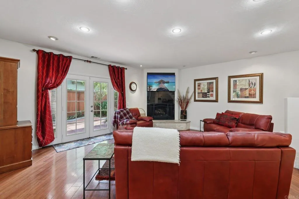 Photo #9: NDP2600457 Listing: Photo #9