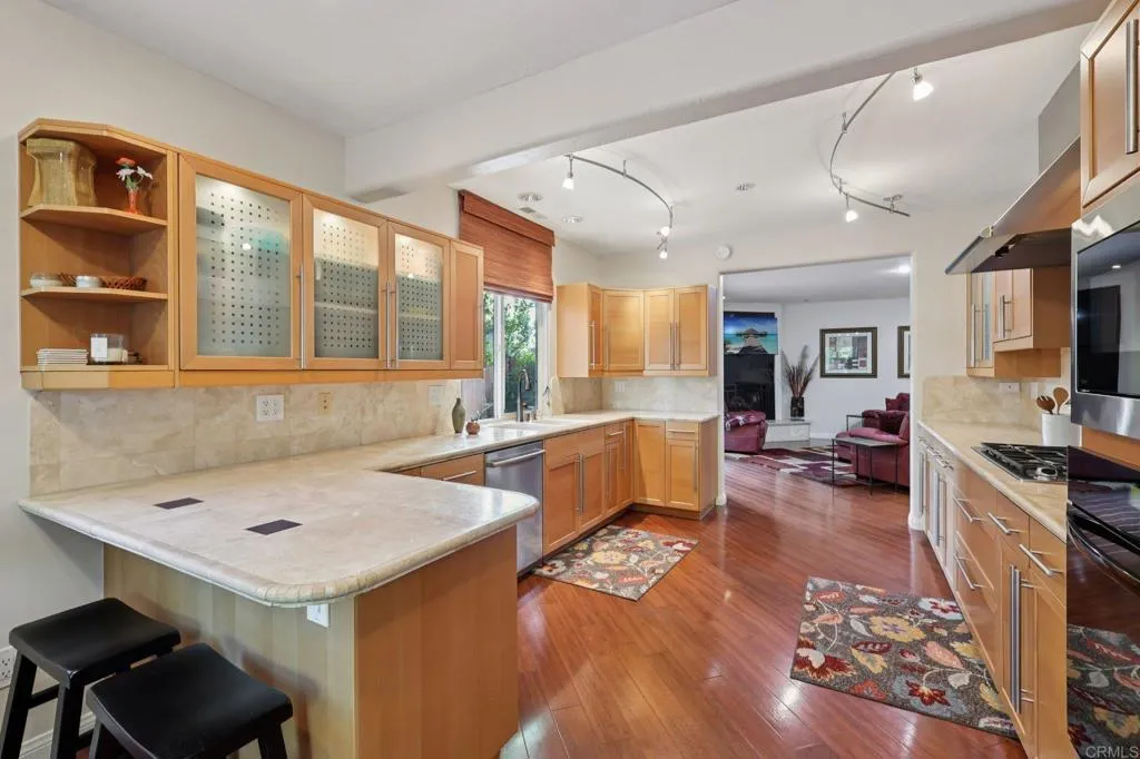 Photo #5: NDP2600457 Listing: Photo #5