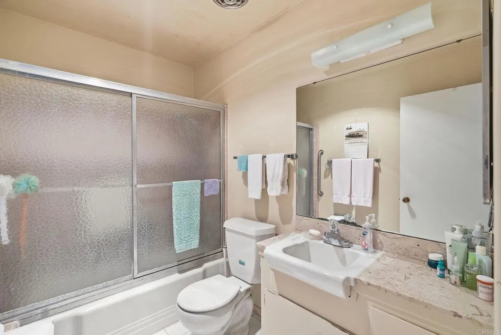 https://cdn.realtyfeed.com/cdn/127/306620388/02cc71c7546e310fcf64afec5a1d5e59.webp
