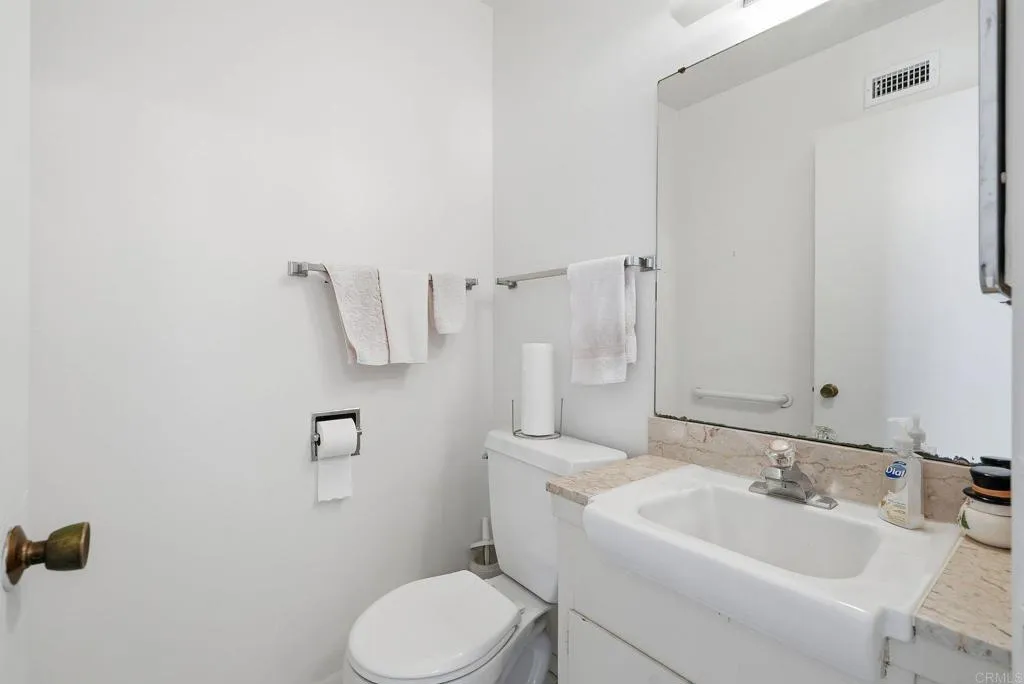 https://cdn.realtyfeed.com/cdn/127/306620388/6d4fa5d3cdbe31785982f5474bcbbbd4.webp