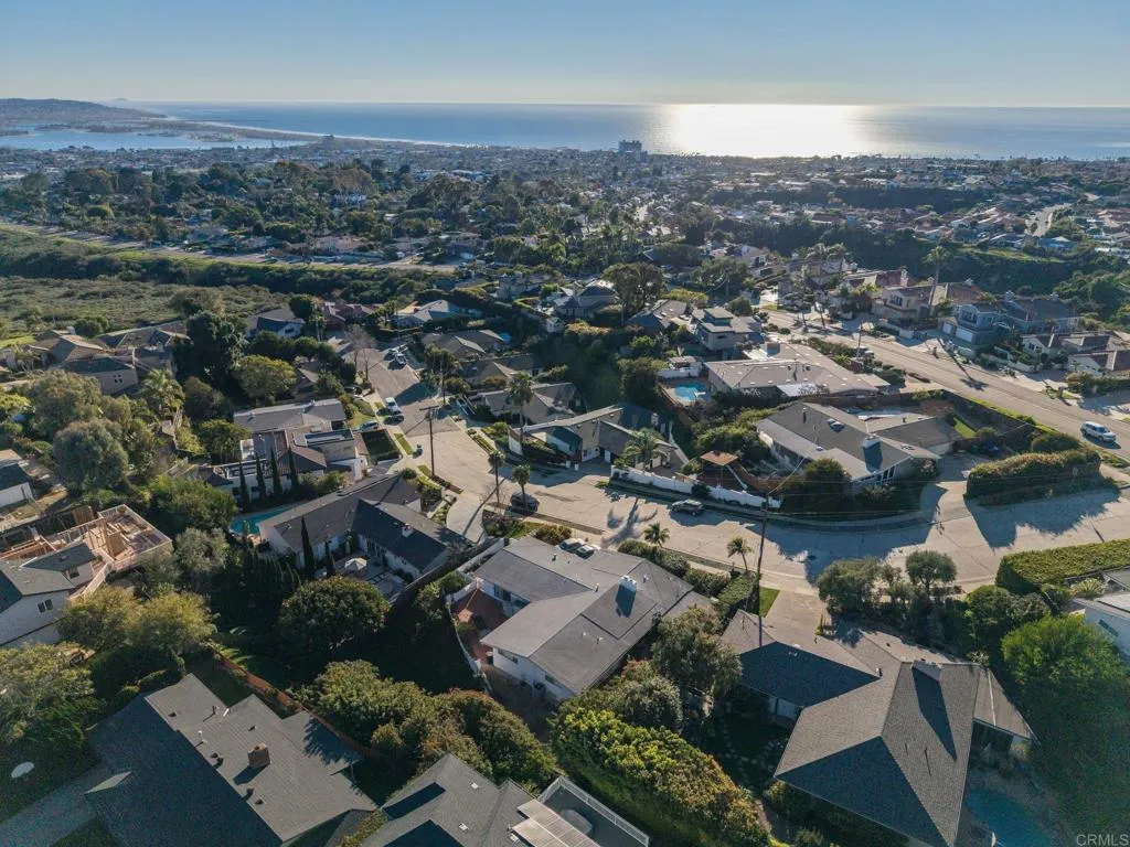 122 Glydon, Irvine, CA, 92618