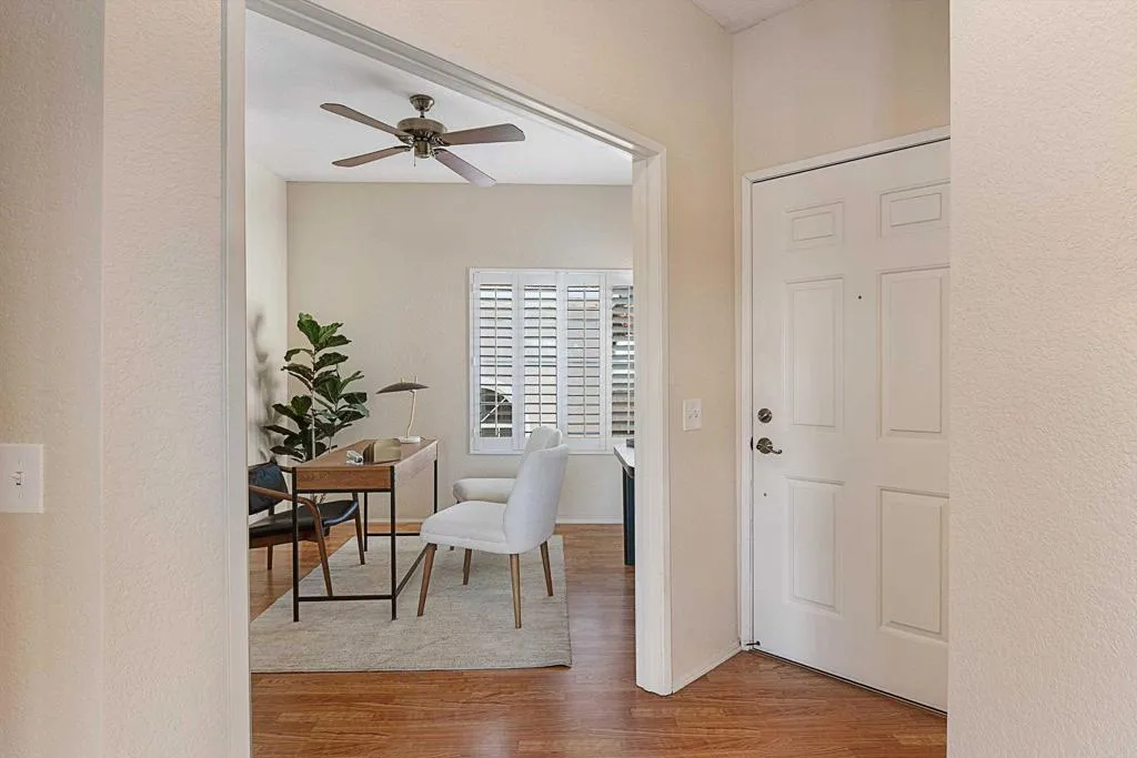 Photo #8: NDP2600461 Listing: Photo #8