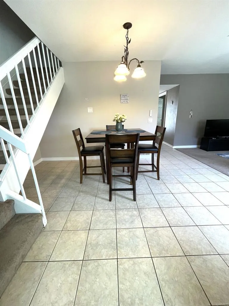 https://cdn.realtyfeed.com/cdn/127/306620449/926970e0197ae1245f248652e0597562.webp