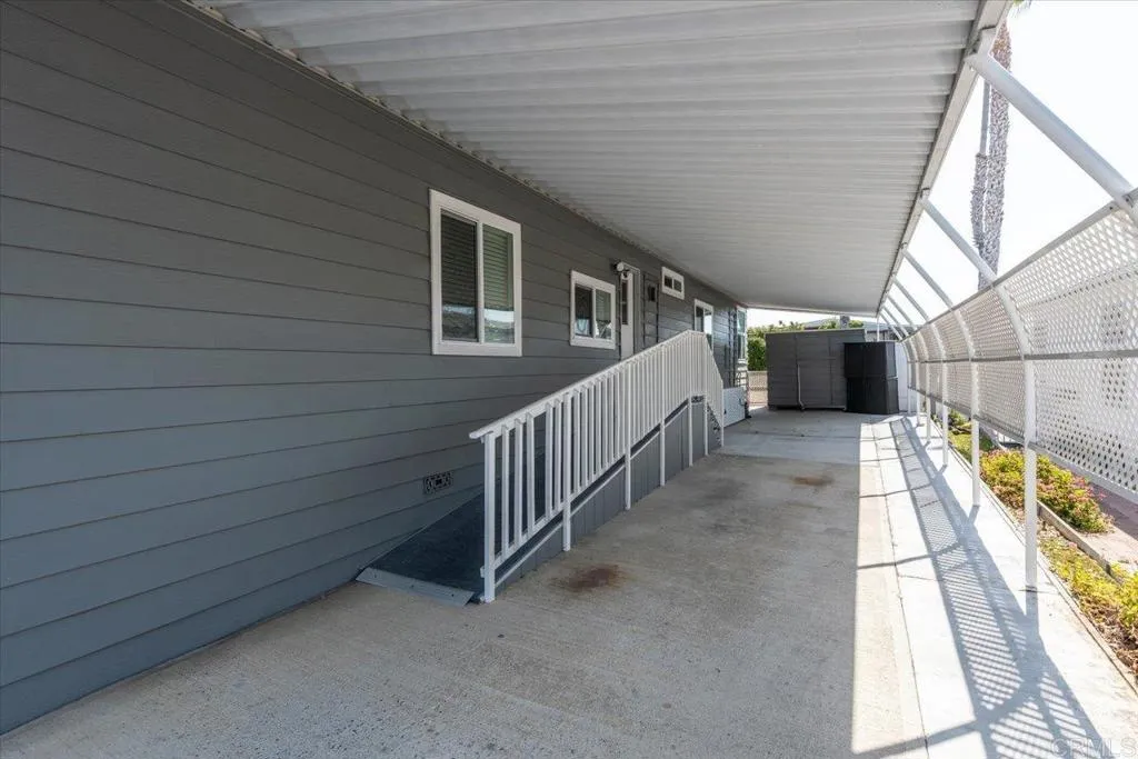 https://cdn.realtyfeed.com/cdn/127/306620491/734603477c49f6164a77e0ac0c1da954.webp