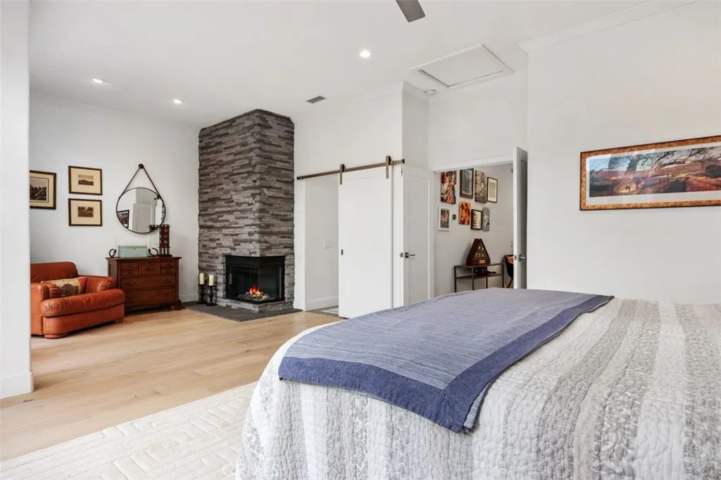 https://cdn.realtyfeed.com/cdn/127/306620503/74c0734924ebef8f37424e31a728937c.webp