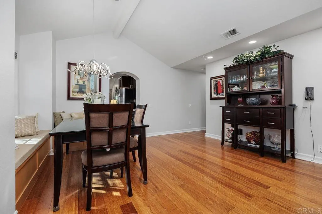 https://cdn.realtyfeed.com/cdn/127/306620511/3861f1cd58fbf26f02b69f99415e2273.webp