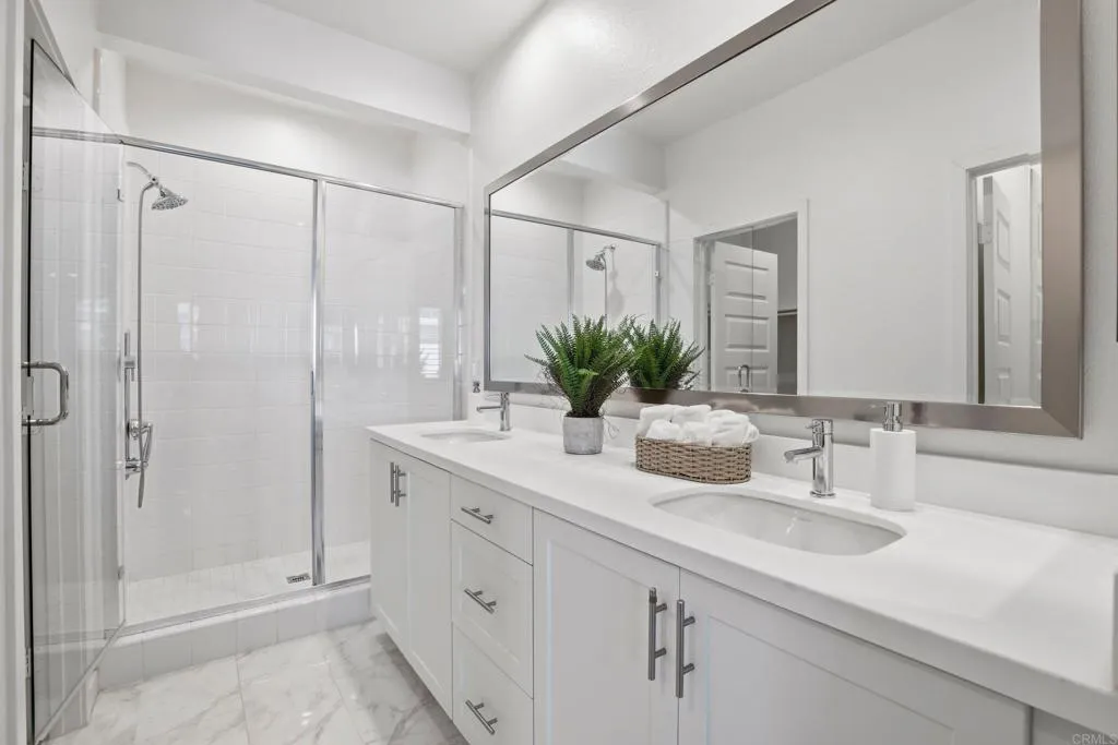 https://cdn.realtyfeed.com/cdn/127/306620589/951541c59c78d0511fbadf8b36d6abdf.webp