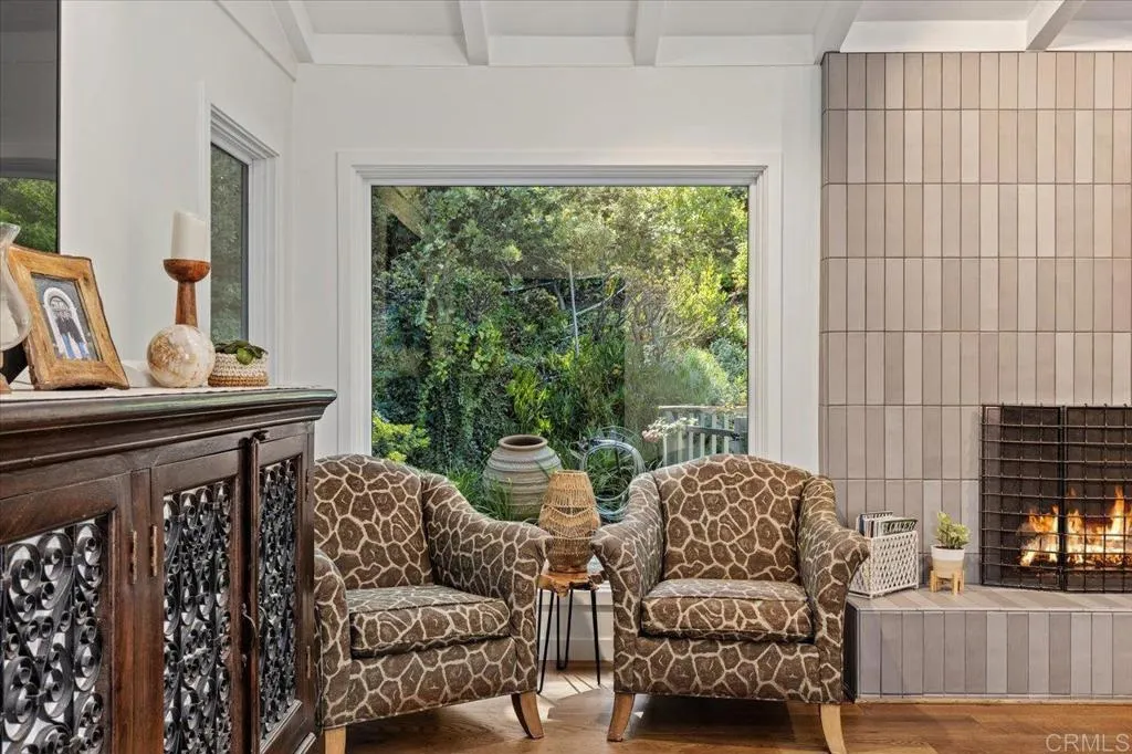 https://cdn.realtyfeed.com/cdn/127/306620590/4fa8051a67bab5bc69bdc0c77b485bee.webp