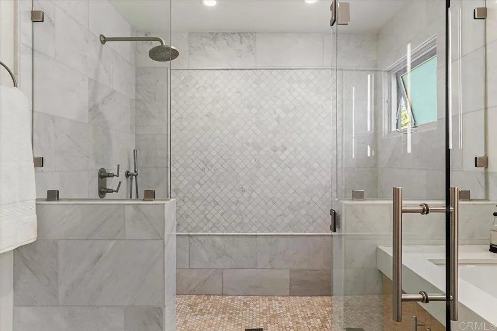 https://cdn.realtyfeed.com/cdn/127/306620590/f6a283dddcf3ec38814bdef23d08c96f.webp