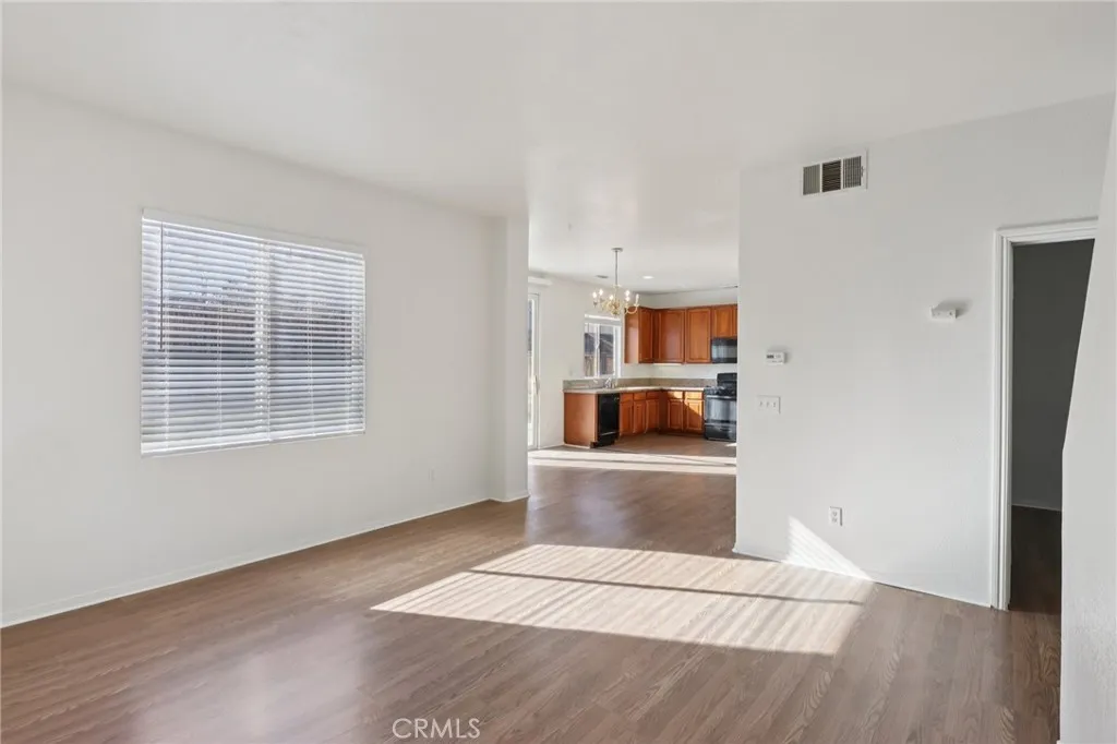 13971 Jockey Lane, Victorville, CA 92394 - Photo 5 of 31, Victorville, CA