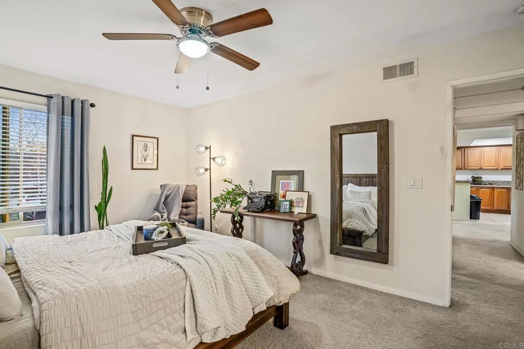 https://cdn.realtyfeed.com/cdn/127/306620641/69239650841d46daa5db01fa7d7b6bbc.webp
