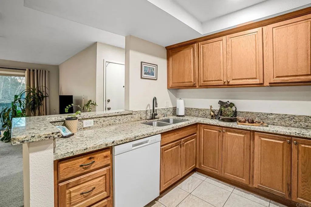 https://cdn.realtyfeed.com/cdn/127/306620641/de924dc6927b25d830039ffc45ad9a7c.webp