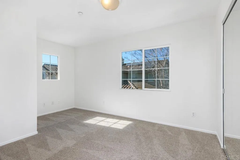 https://cdn.realtyfeed.com/cdn/127/306620655/e502f99c65988ad0580f95261682acfc.webp