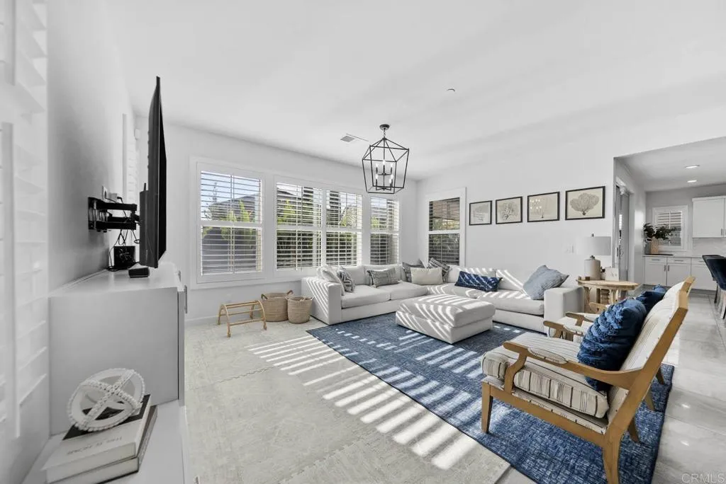 https://cdn.realtyfeed.com/cdn/127/306620657/c1f42b11f67dc53c89da8d9775f457c8.webp