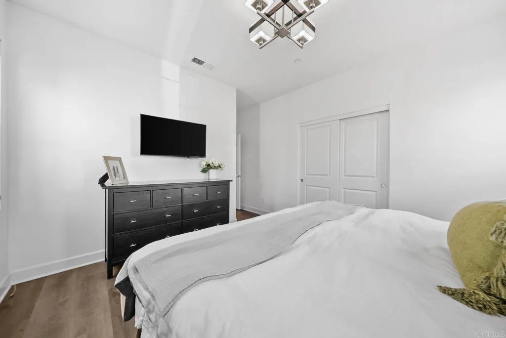 https://cdn.realtyfeed.com/cdn/127/306620657/c8735fc51810112278cae50b6723d4ae.webp