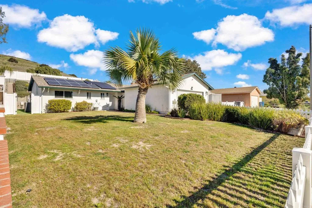 https://cdn.realtyfeed.com/cdn/127/306620659/ef62a4d225fb96a9466630e22945a622.webp